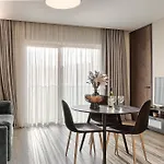 Amazing Central Apartments X Free Parking X Self Check In 24X7